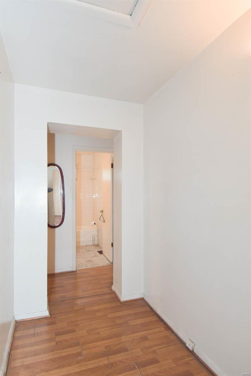 634 Chambers Road Ferguson, MO 63135 - Photo 14 of 40