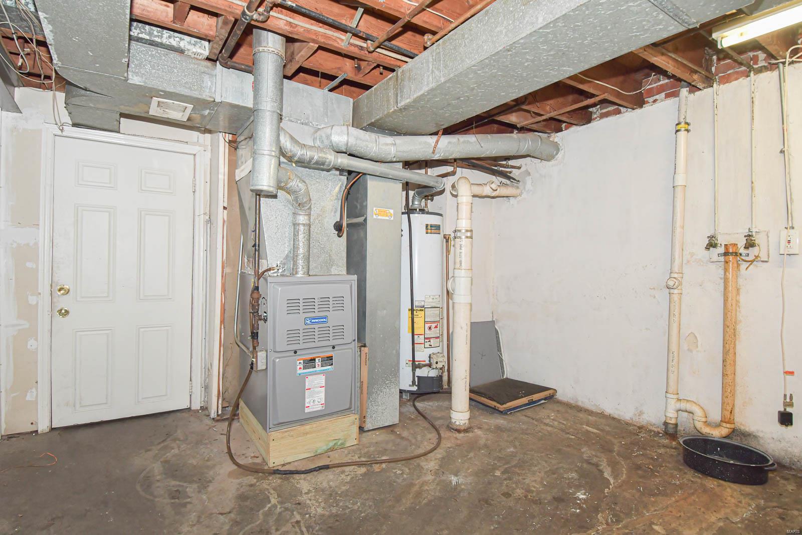 634 Chambers Road Ferguson, MO 63135 - Photo 29 of 40