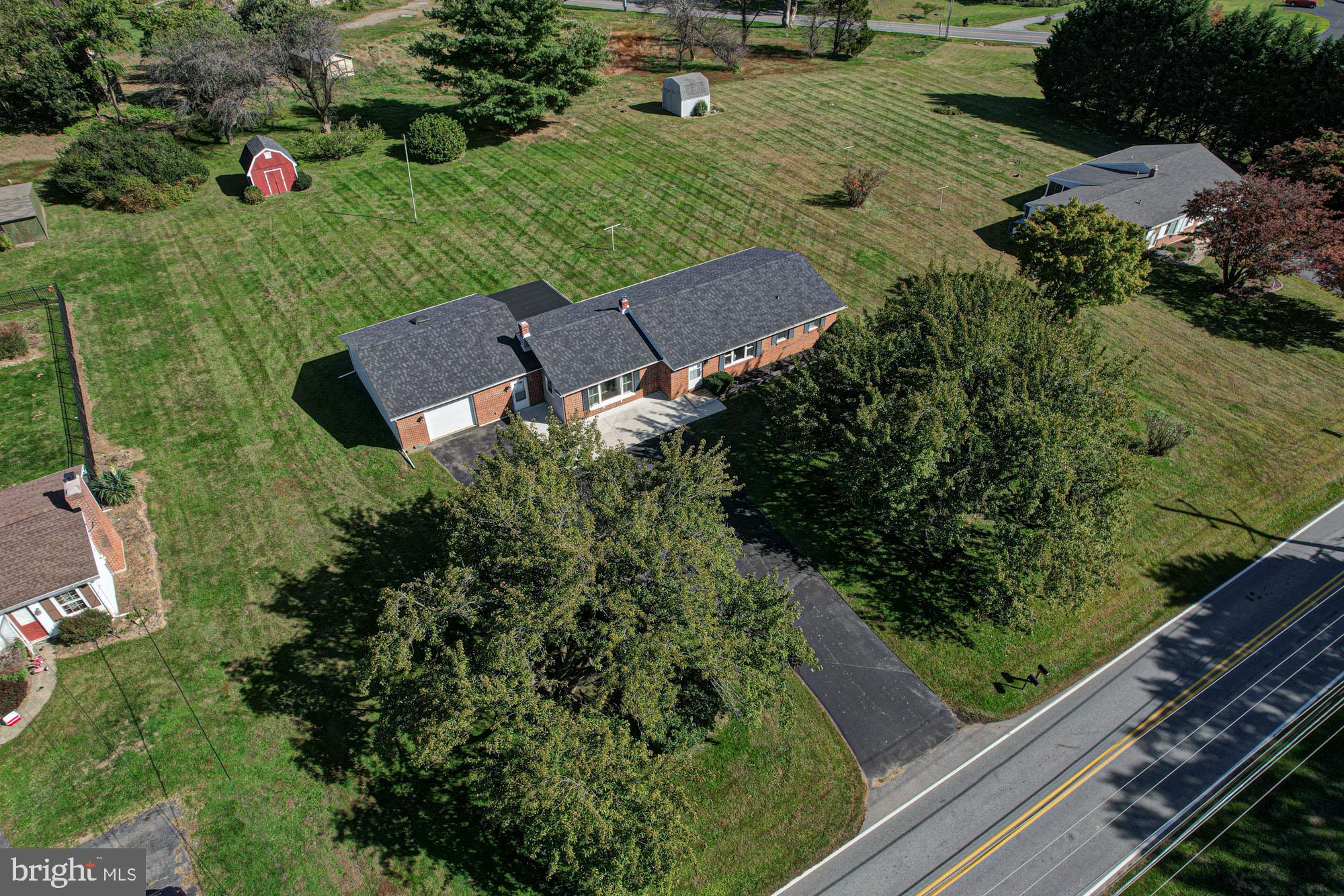 263 Schoolhouse Road West Grove, PA 19390 - Photo 2 of 54 Gallery Image 2