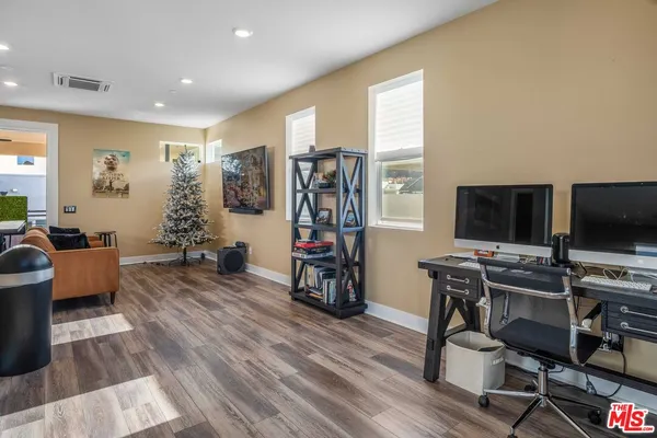$5,000 | 27238 West Bush Mallow Court, Valencia, CA 91381
