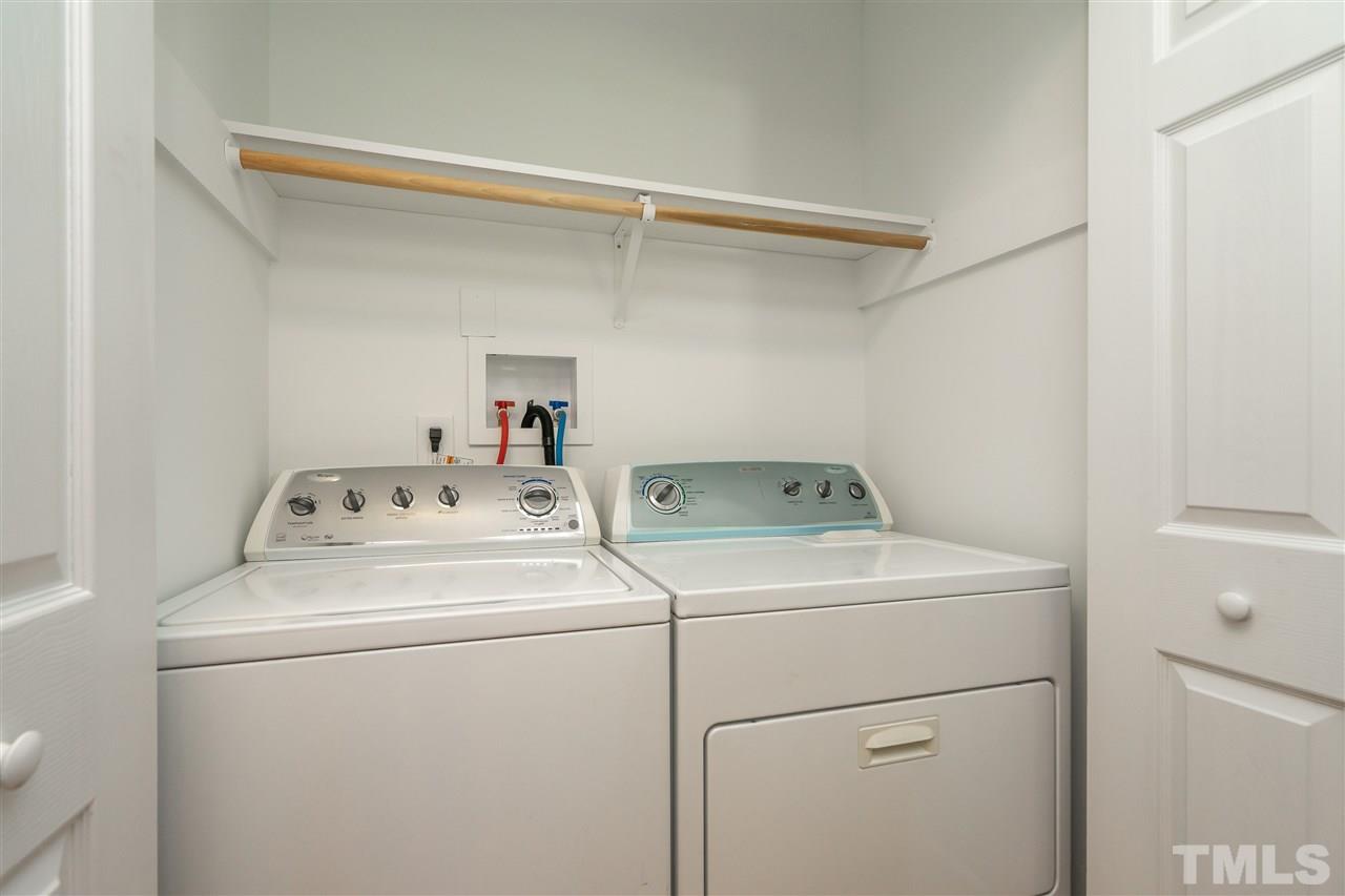 1500 Kelly Road Garner, NC 27529 - Photo 5 of 21 a utility room with dryer and washer