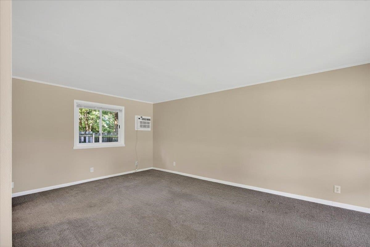 3735 Highcrest Road Rockford, IL 61107 - Photo 6 of 31