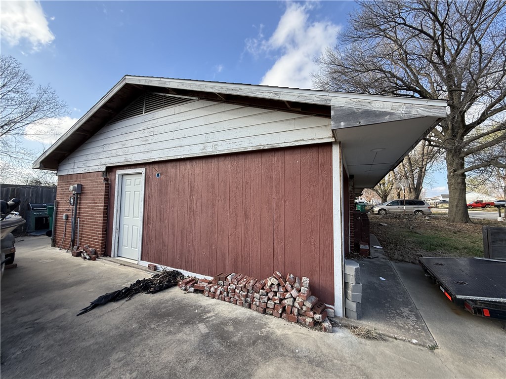 1077 Eubanks Street Decatur, AR 72722 - Photo 20 of 23 Gallery Image 20