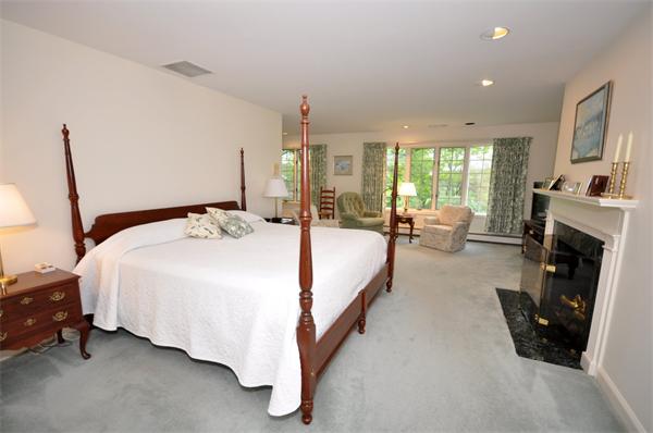7 South Meadow Ridge, Unit 7 Concord, MA 01742 - Photo 9 of 16 Gallery Image 9