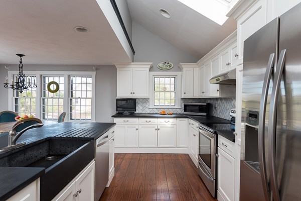 72 Nichols Road Cohasset, MA 02025 - Photo 3 of 29 Gallery Image 3