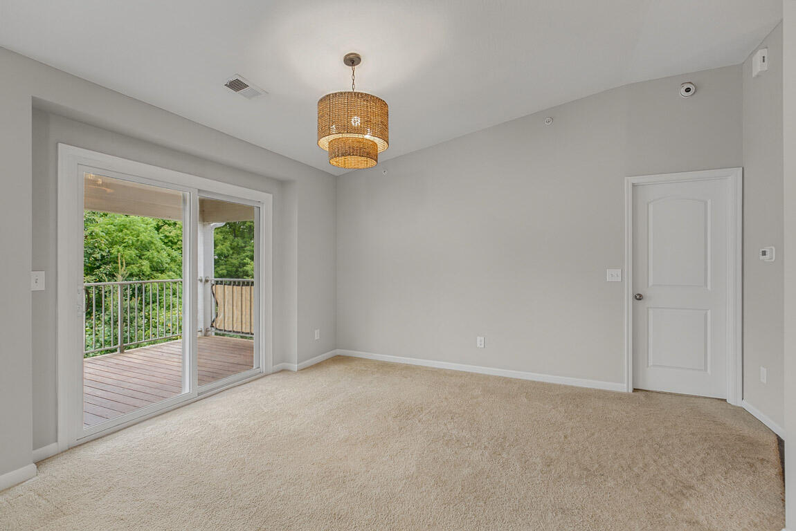 4292 Country Mill Ridge Burlington, KY 41005 - Photo 5 of 22 Dining room