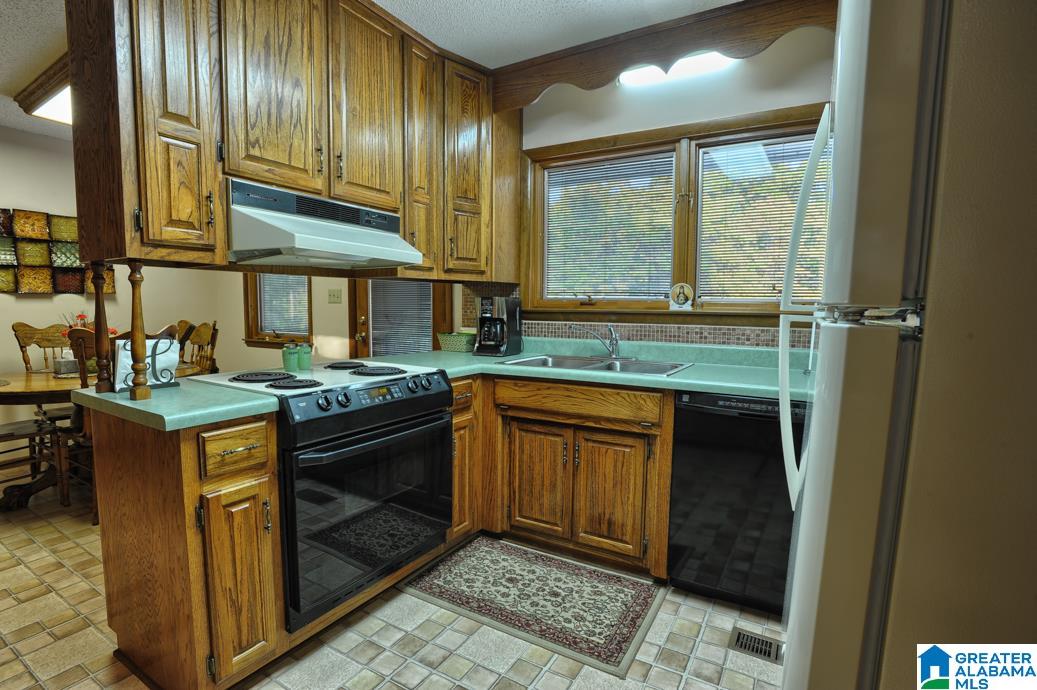 1465 Funderburg Bend Road Pell City, AL 35128 - Photo 10 of 21