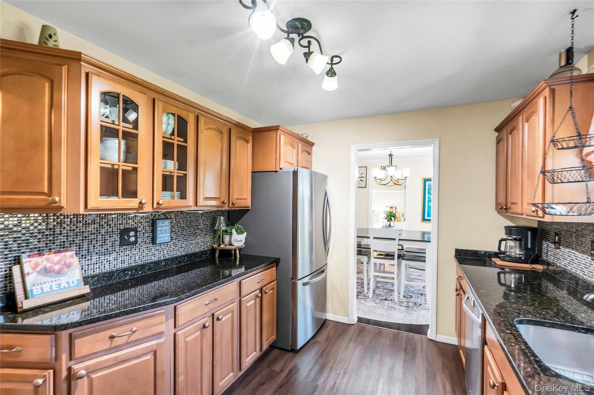 3 Lillian Road Nesconset, NY 11767 - Photo 12 of 38