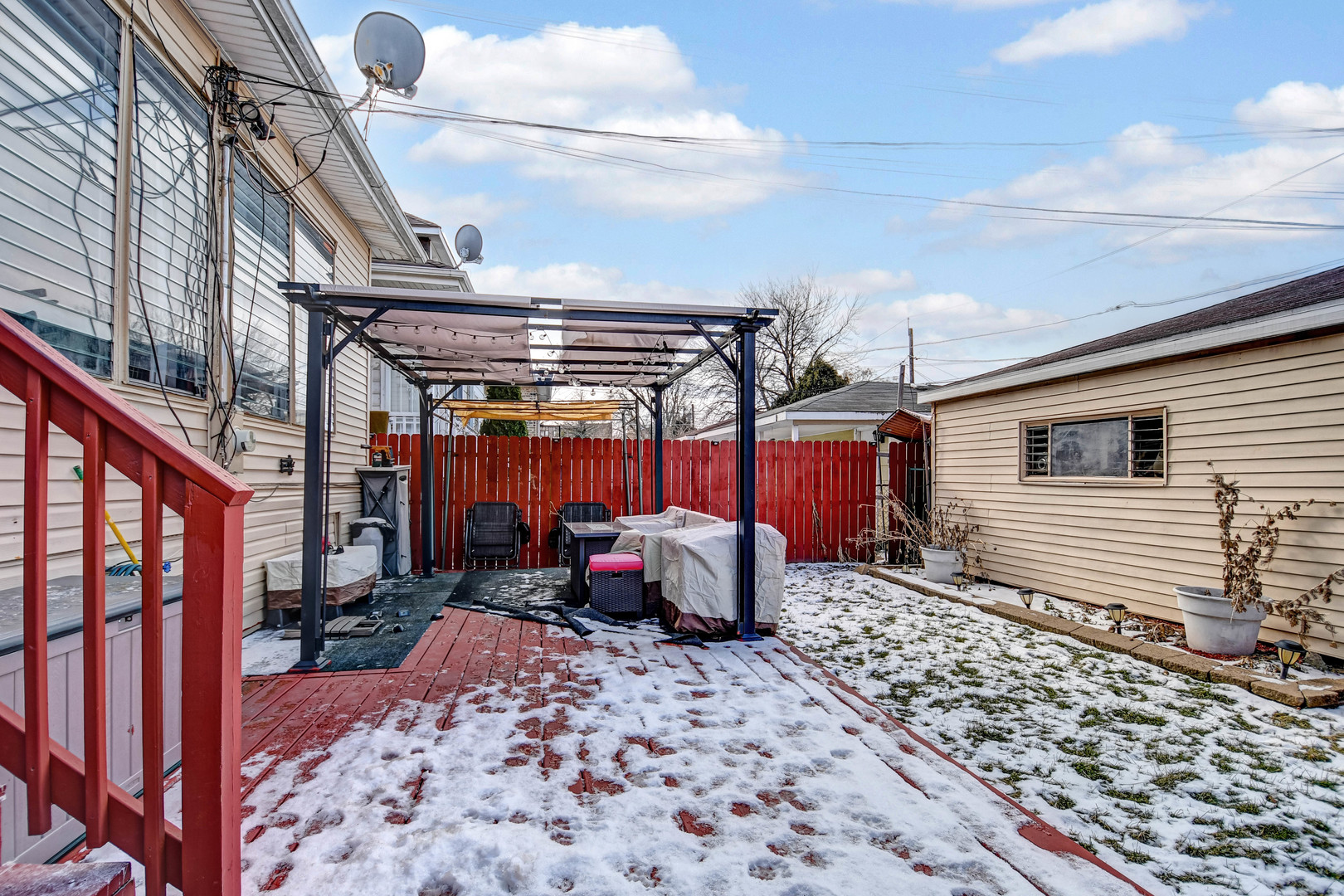 8212 South Bishop Street Chicago, IL 60620 - Photo 22 of 23 a view of a backyard with sitting area