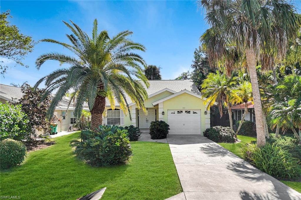 812 102nd Avenue North Naples, FL 34108 - Photo 30 of 44