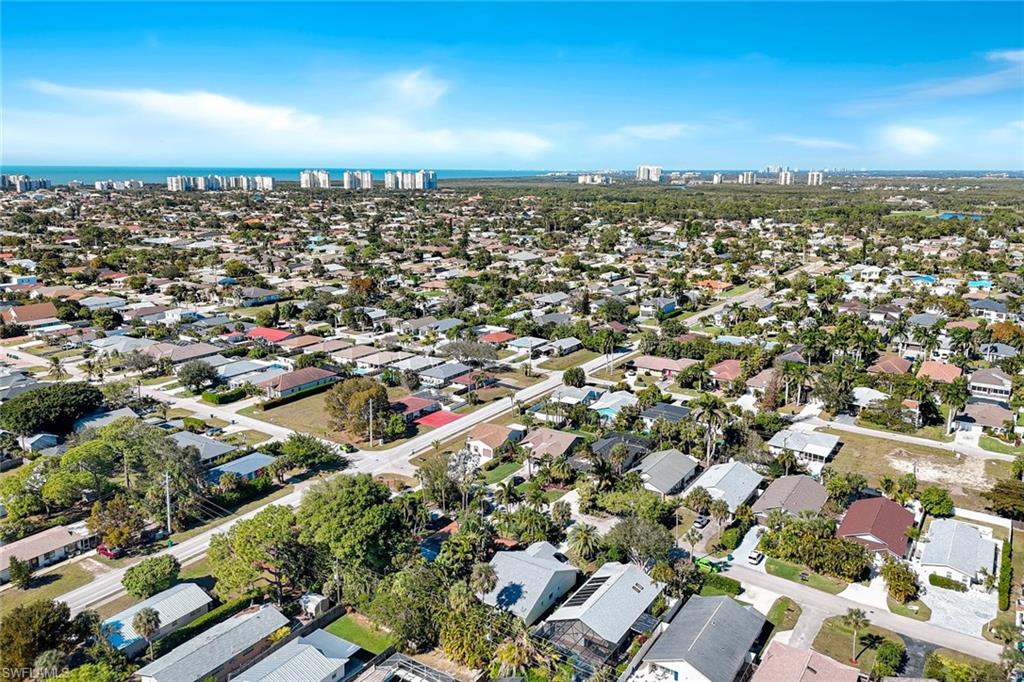 812 102nd Avenue North Naples, FL 34108 - Photo 33 of 44
