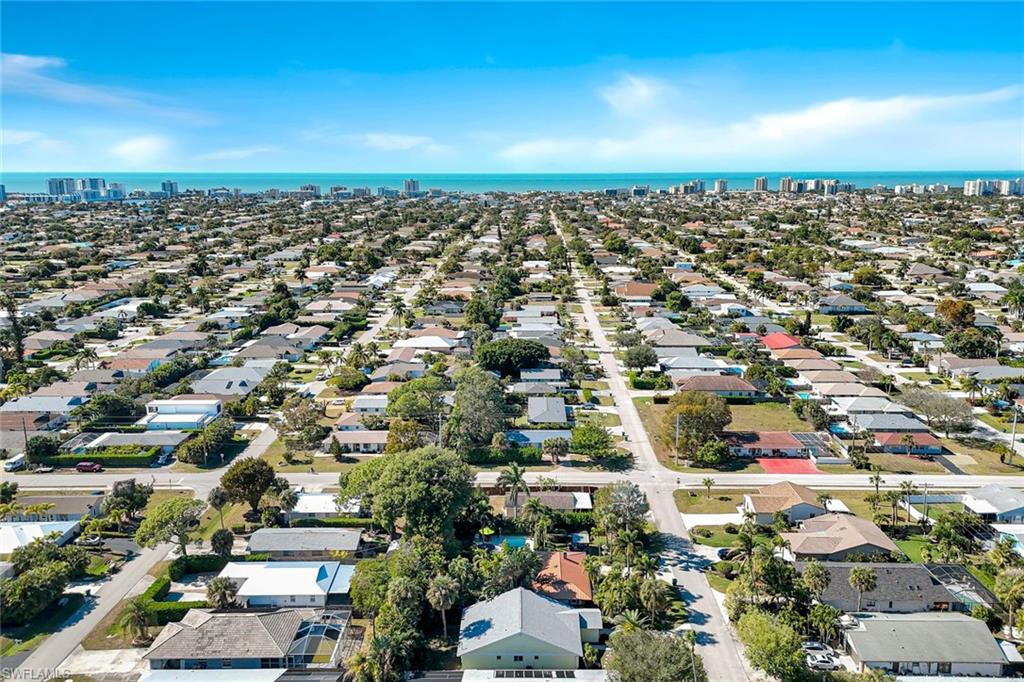 812 102nd Avenue North Naples, FL 34108 - Photo 34 of 44