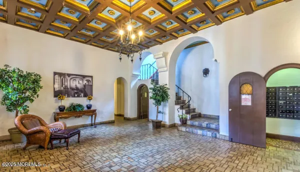 $4,000 | 400 Deal Lake Drive, Unit 8F, Asbury Park, NJ 07712