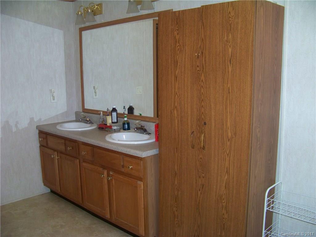 247 Matthew Church Road Rutherfordton, NC 28139 - Photo 10 of 18
