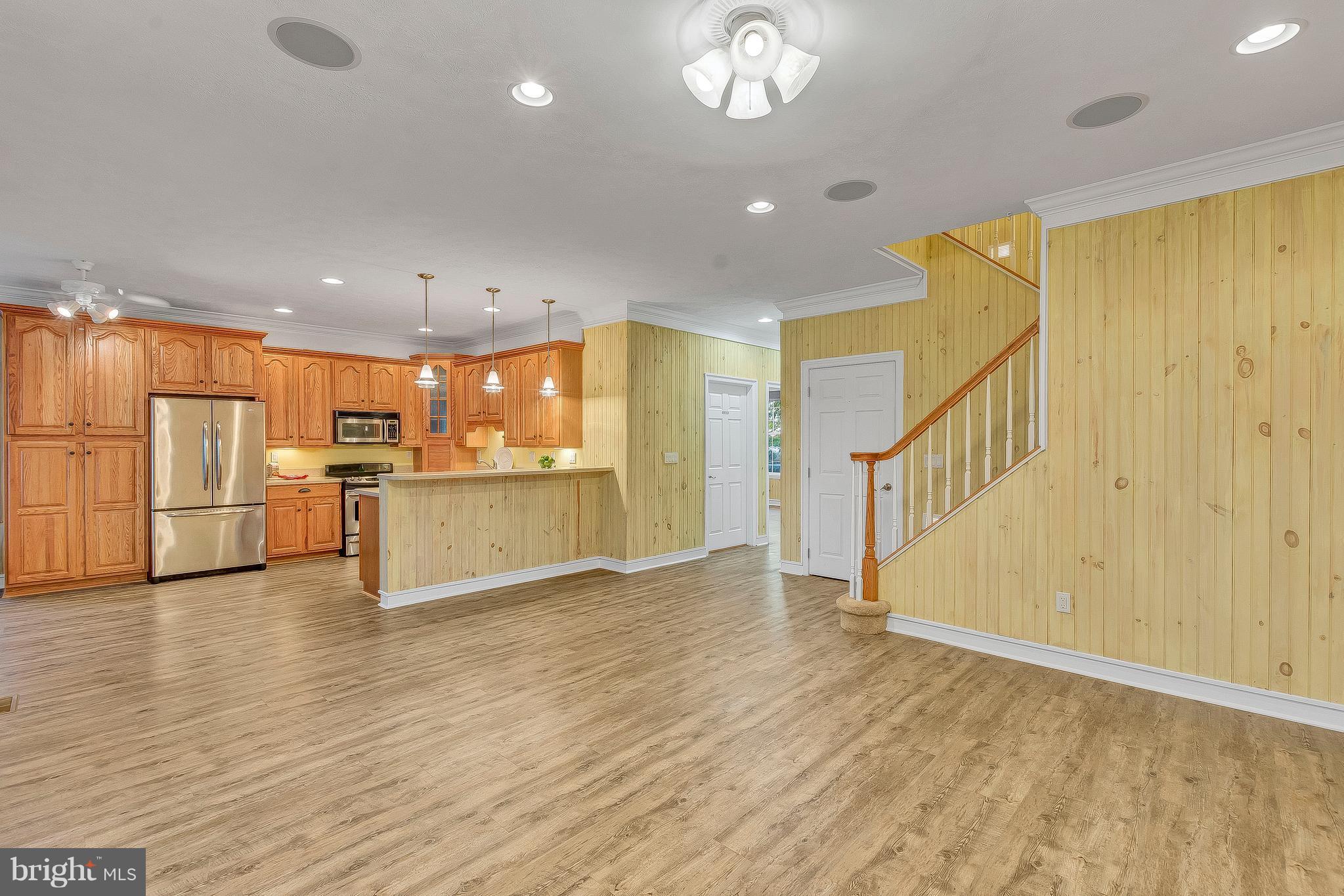 45092 Lighthouse Road Piney Point, MD 20674 - Photo 7 of 30 Living Room