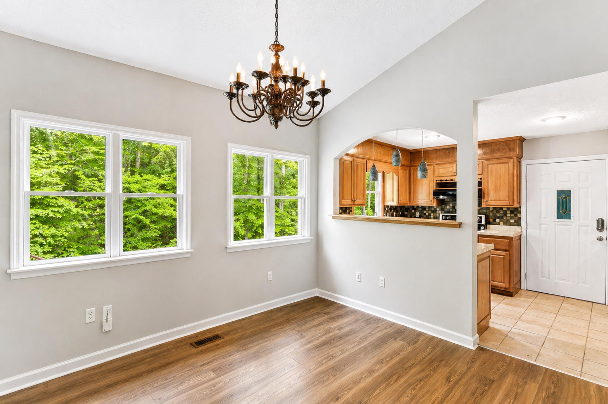 831 Defeated Creek Road Centerville, TN 37033 - Photo 5 of 26