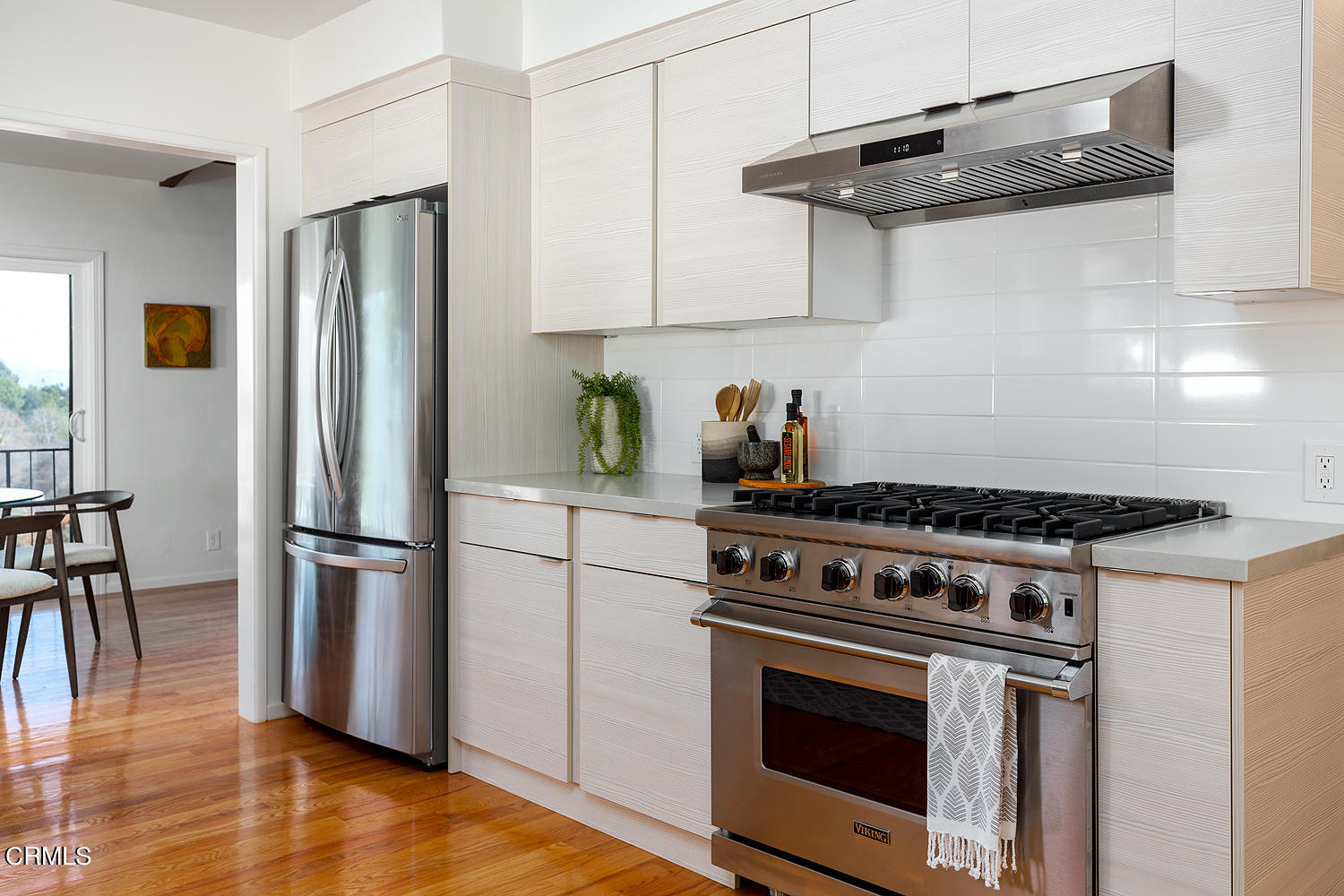 295 Malcolm Drive Pasadena, CA 91105 - Photo 13 of 37 Kitchen