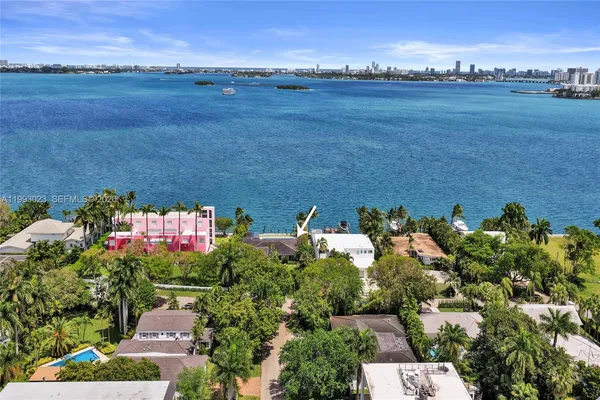 $9,495,000 | 9301 North Bayshore Drive, Miami Shores, FL 33138