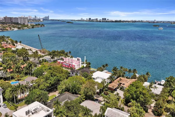 $9,495,000 | 9301 North Bayshore Drive, Miami Shores, FL 33138