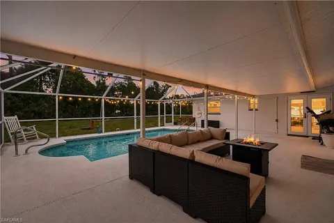 $429,000 | 2333 Dover Avenue, Fort Myers, FL 33907
