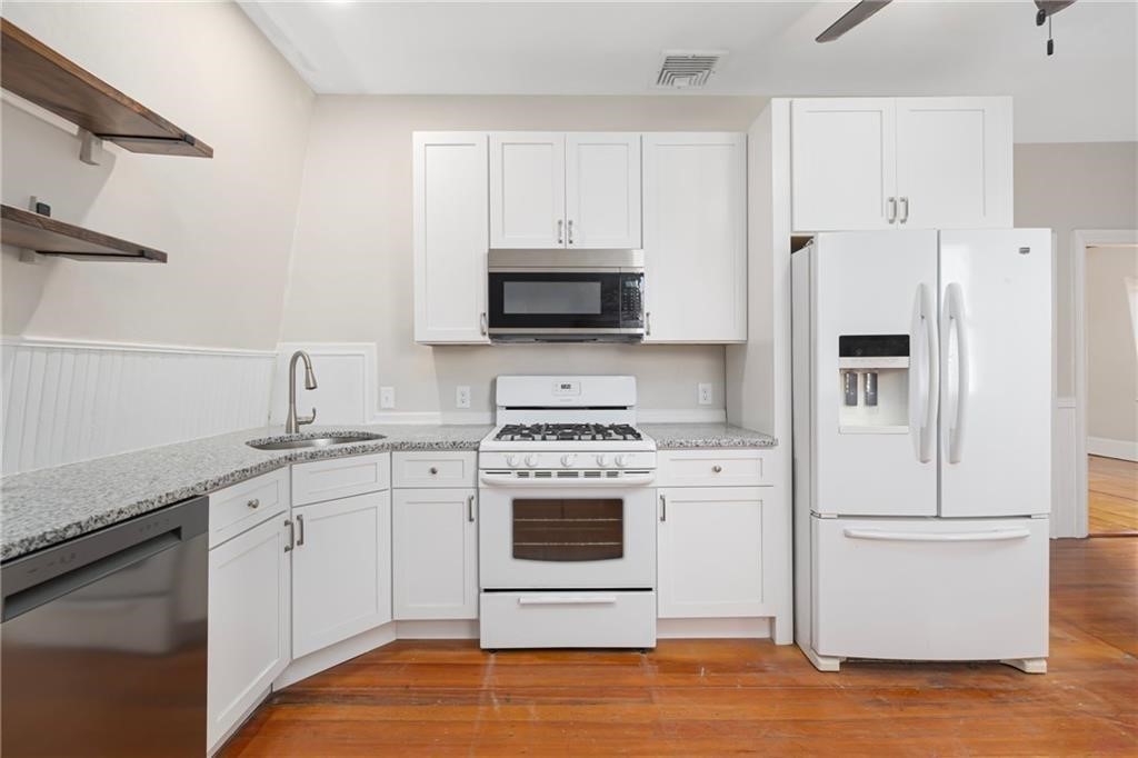 44 Sycamore Street Providence, RI 02909 - Photo 14 of 45