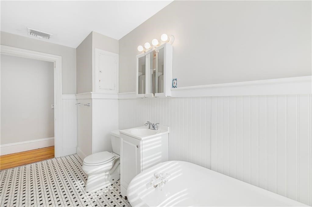 44 Sycamore Street Providence, RI 02909 - Photo 20 of 45