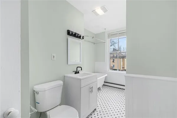 $1,299,900 | 44 Sycamore Street, Providence, RI 02909