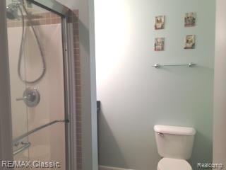 5600 North Fleming Road Fowlerville, MI 48836 - Photo 19 of 34 2nd bath.jpg