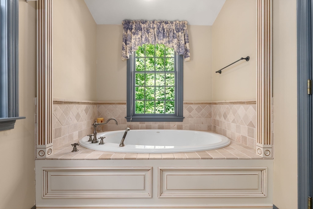 41 Great Rock Road Sherborn, MA 01770 - Photo 21 of 34