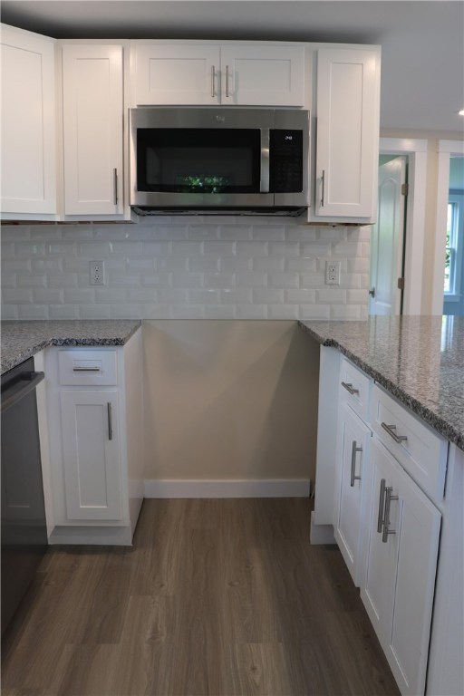 70 Beach Plum Road Narragansett, RI 02882 - Photo 15 of 19