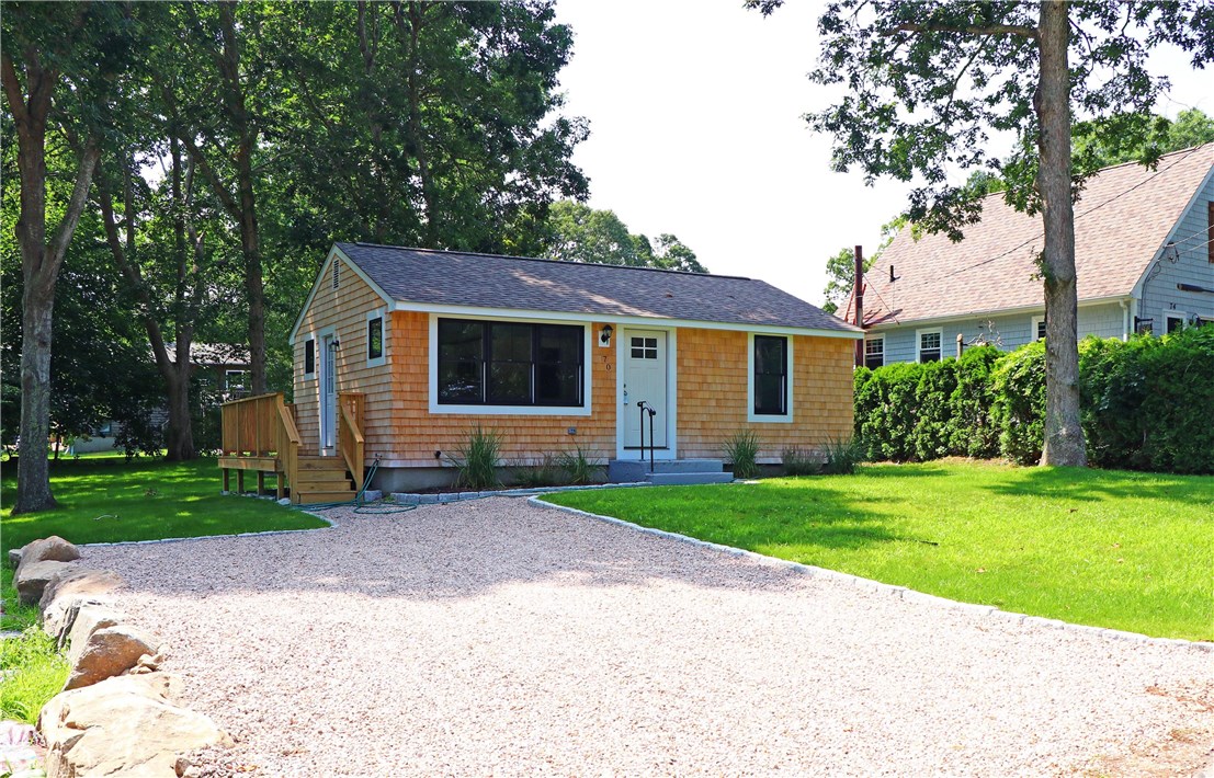 70 Beach Plum Road Narragansett, RI 02882 - Photo 2 of 19