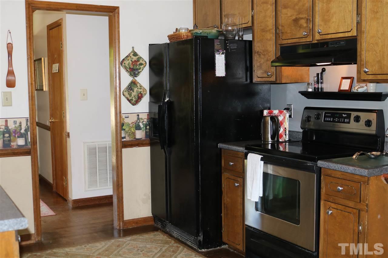 808 Corbett Road Clayton, NC 27520 - Photo 6 of 18 Gallery Image 6