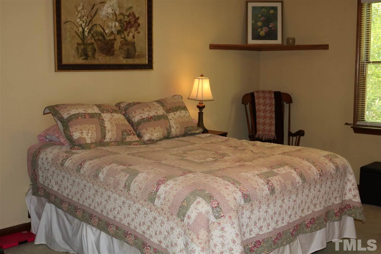 808 Corbett Road Clayton, NC 27520 - Photo 9 of 18 Gallery Image 9