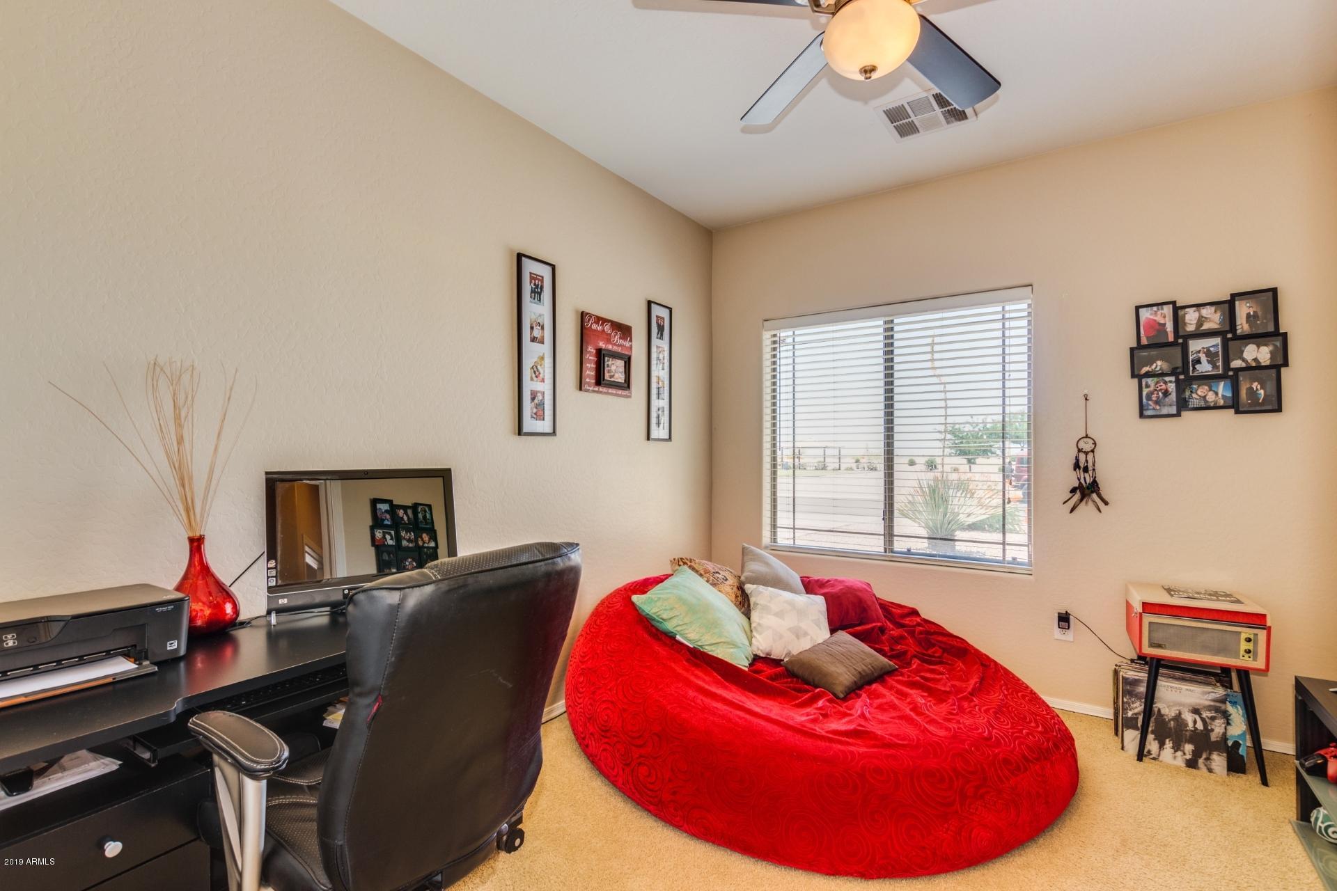 9997 East Hay Loft Road Florence, AZ 85132 - Photo 5 of 16 BR 1