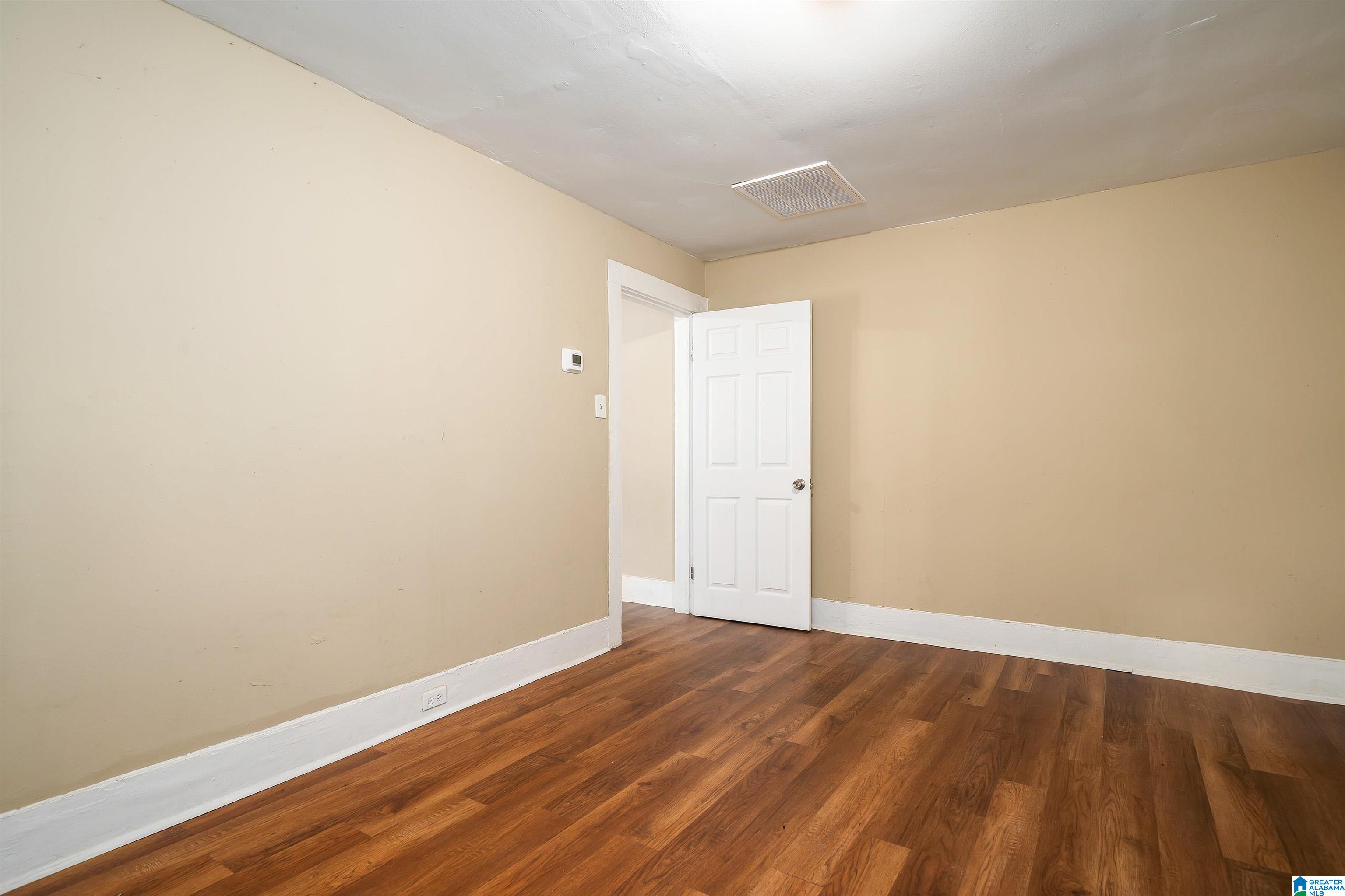 1112 Elm Avenue Birmingham, AL 35217 - Photo 8 of 26