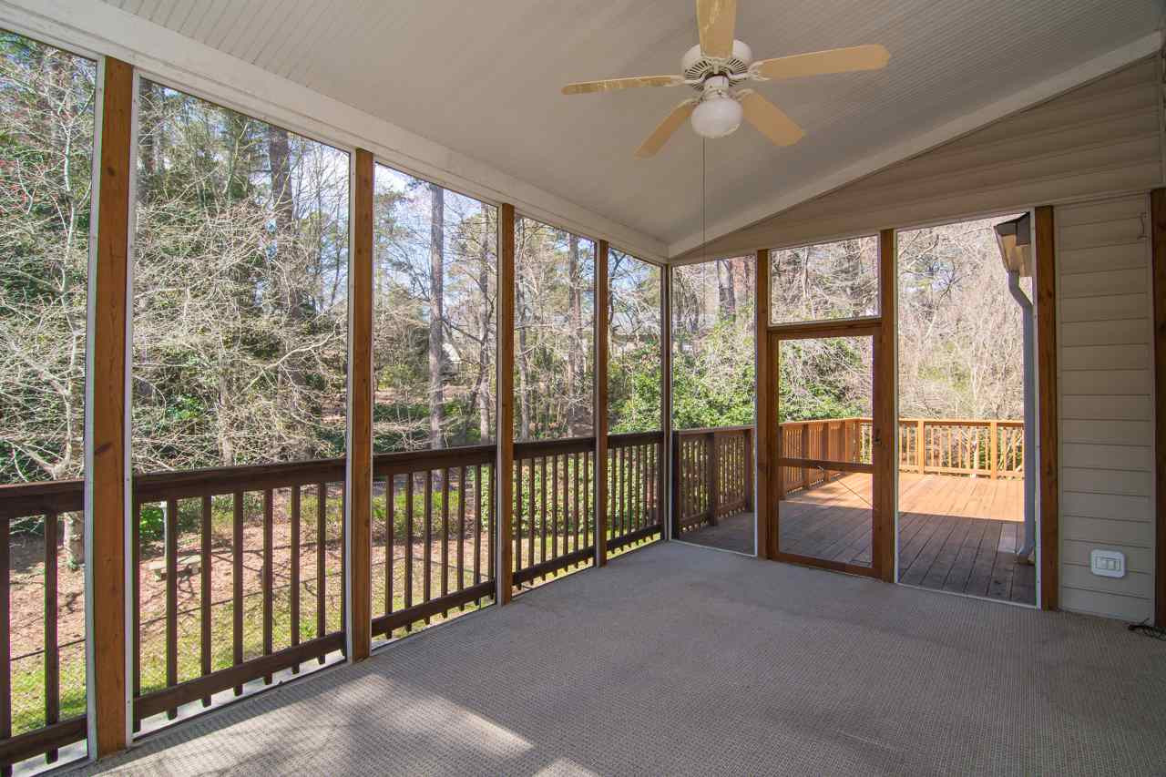 3009 Windberry Street Raleigh, NC 27612 - Photo 10 of 30 Screened Porch