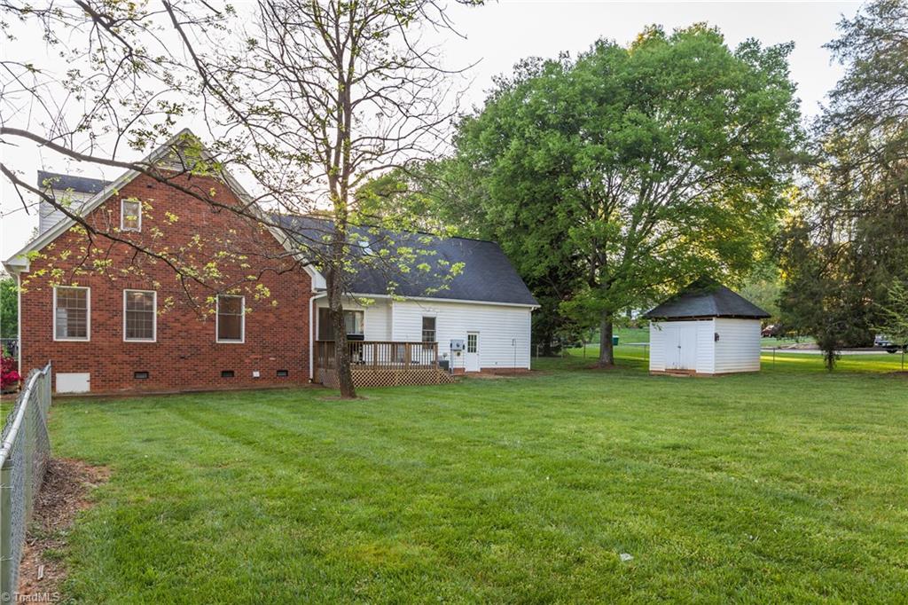 151 Roquemore Road Clemmons, NC 27012 - Photo 14 of 25 Gallery Image 14