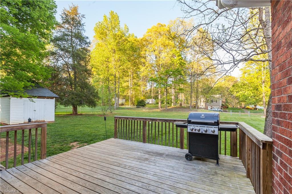 151 Roquemore Road Clemmons, NC 27012 - Photo 6 of 25 Gallery Image 6