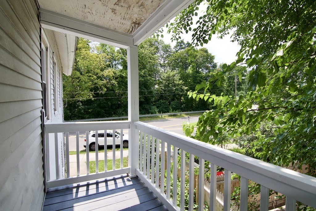 18-20 Rifle Street Springfield, MA 01105 - Photo 20 of 41