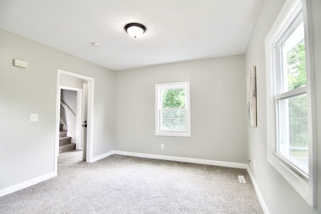 18-20 Rifle Street Springfield, MA 01105 - Photo 25 of 41