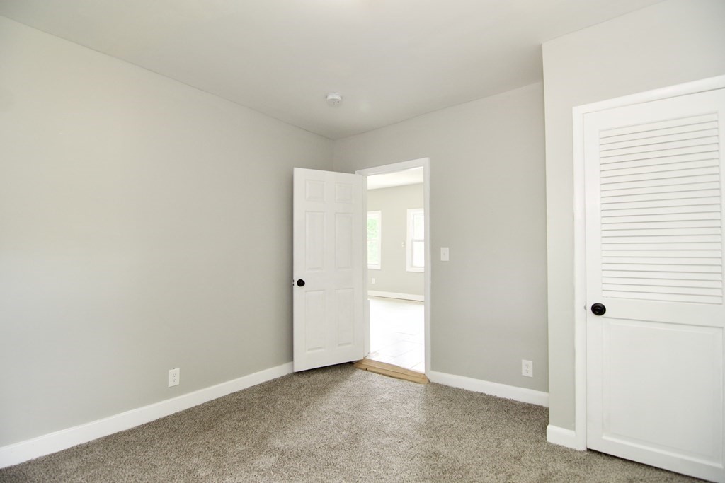18-20 Rifle Street Springfield, MA 01105 - Photo 34 of 41