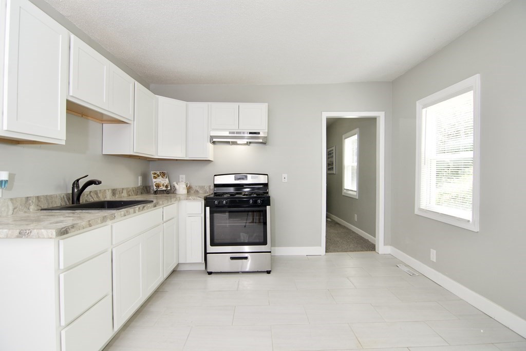 18-20 Rifle Street Springfield, MA 01105 - Photo 5 of 41
