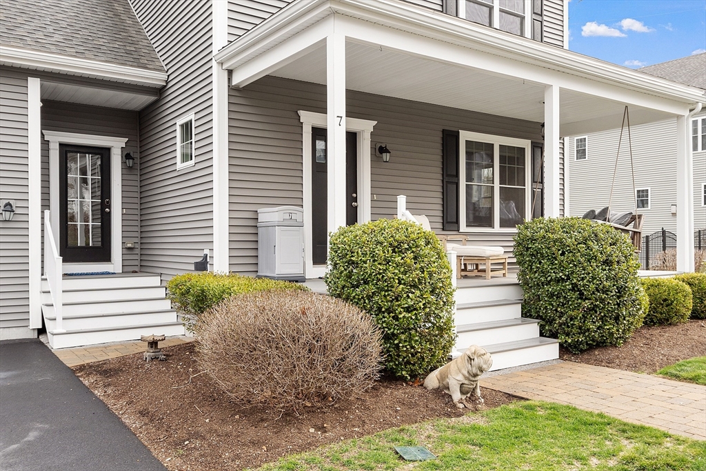 7 C Hopkinton, MA 01748 - Photo 2 of 42