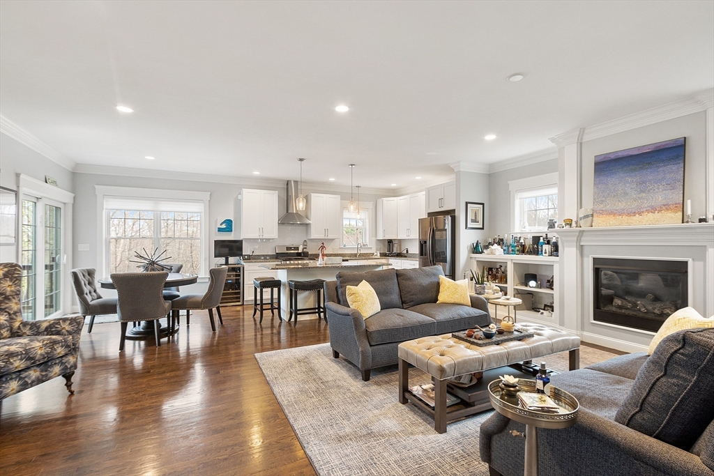 7 C Hopkinton, MA 01748 - Photo 3 of 42