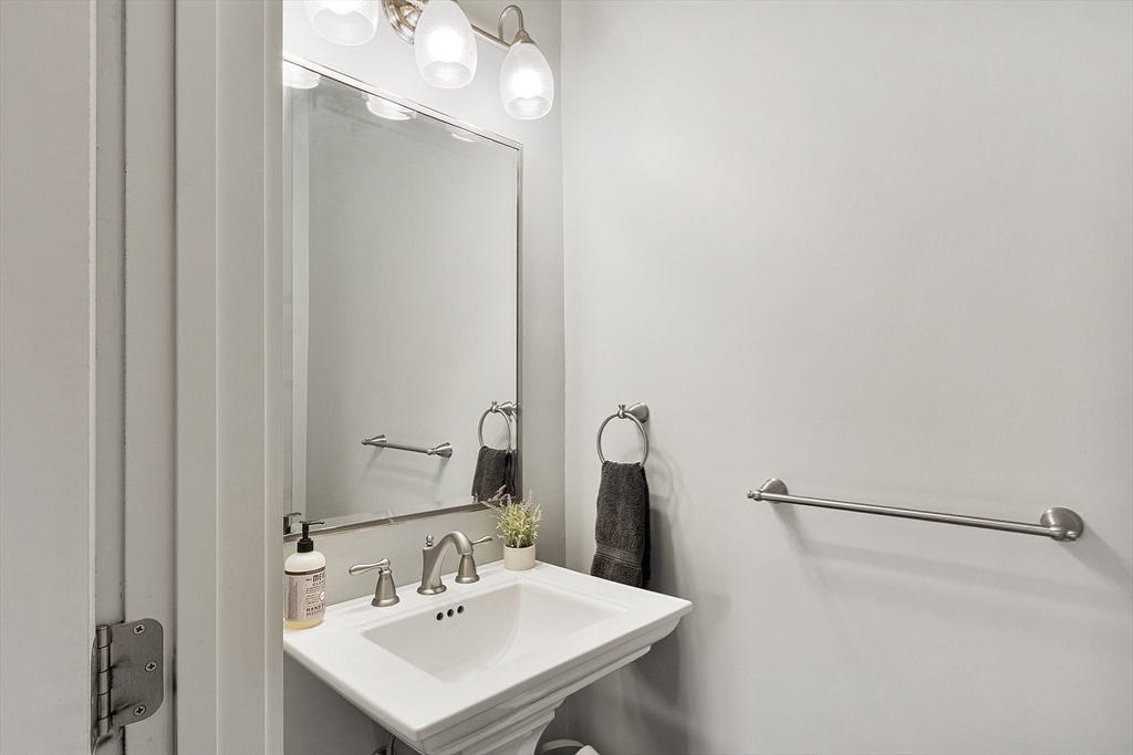 7 C Hopkinton, MA 01748 - Photo 39 of 42