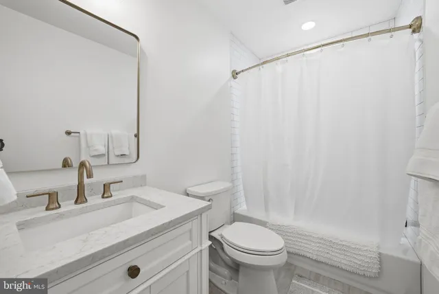 $1,125,000 | 6321 Barsky Court, Fairfax Station, VA 22039