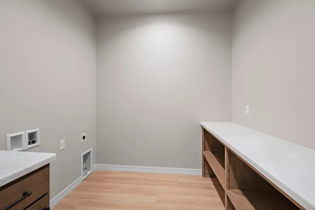 $489,900 | 2882 Howard Cmns, Howard, WI 54313