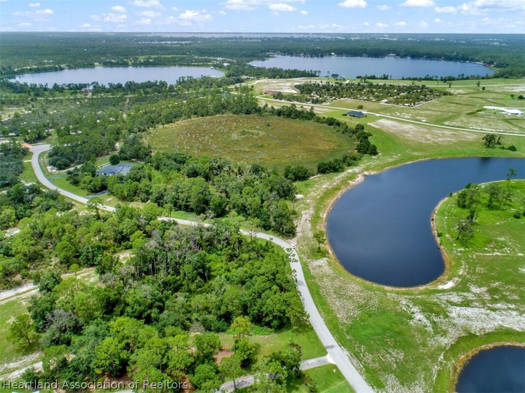 2009 Forest Road Sebring, FL 33875 - Photo 8 of 16 Gallery Image 8