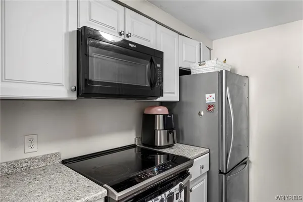 $149,900 | 80 Groton Drive, Unit 2, Amherst, NY 14228