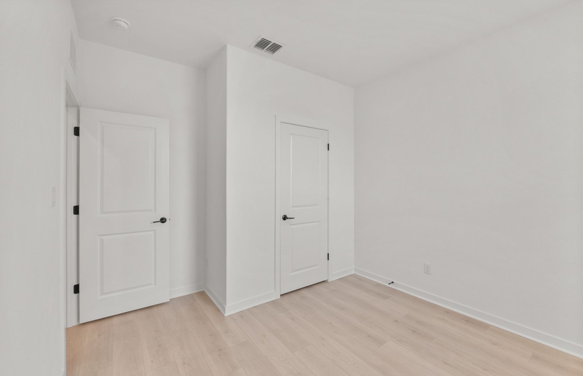 596 Rubber Tree Way Buda, TX 78610 - Photo 14 of 18